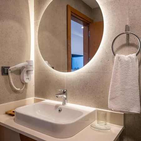 Orkide Hotell